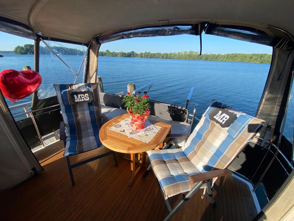 Luxusurlaub Auf Der Amavida Yacht / Scharmuetzelsee Bad Saarow Luaran gambar