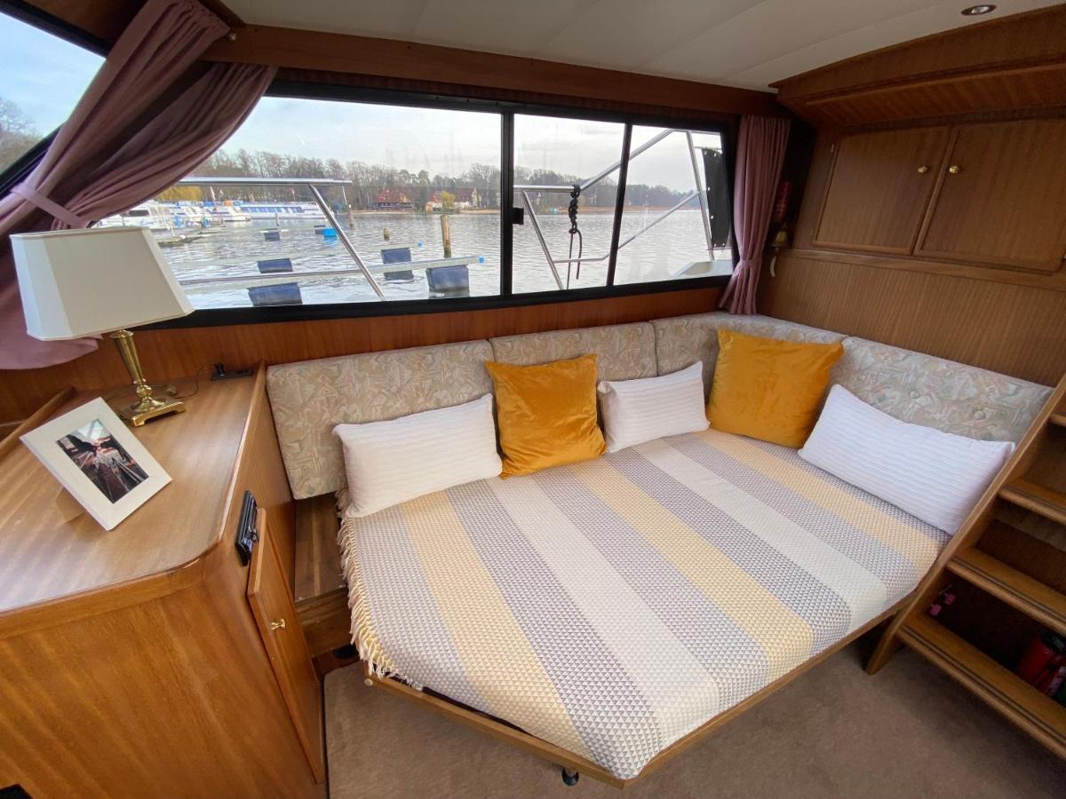 Luxusurlaub Auf Der Amavida Yacht / Scharmuetzelsee Bad Saarow Luaran gambar