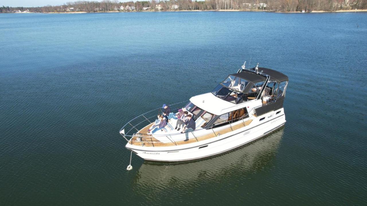 Luxusurlaub Auf Der Amavida Yacht / Scharmuetzelsee Bad Saarow Luaran gambar