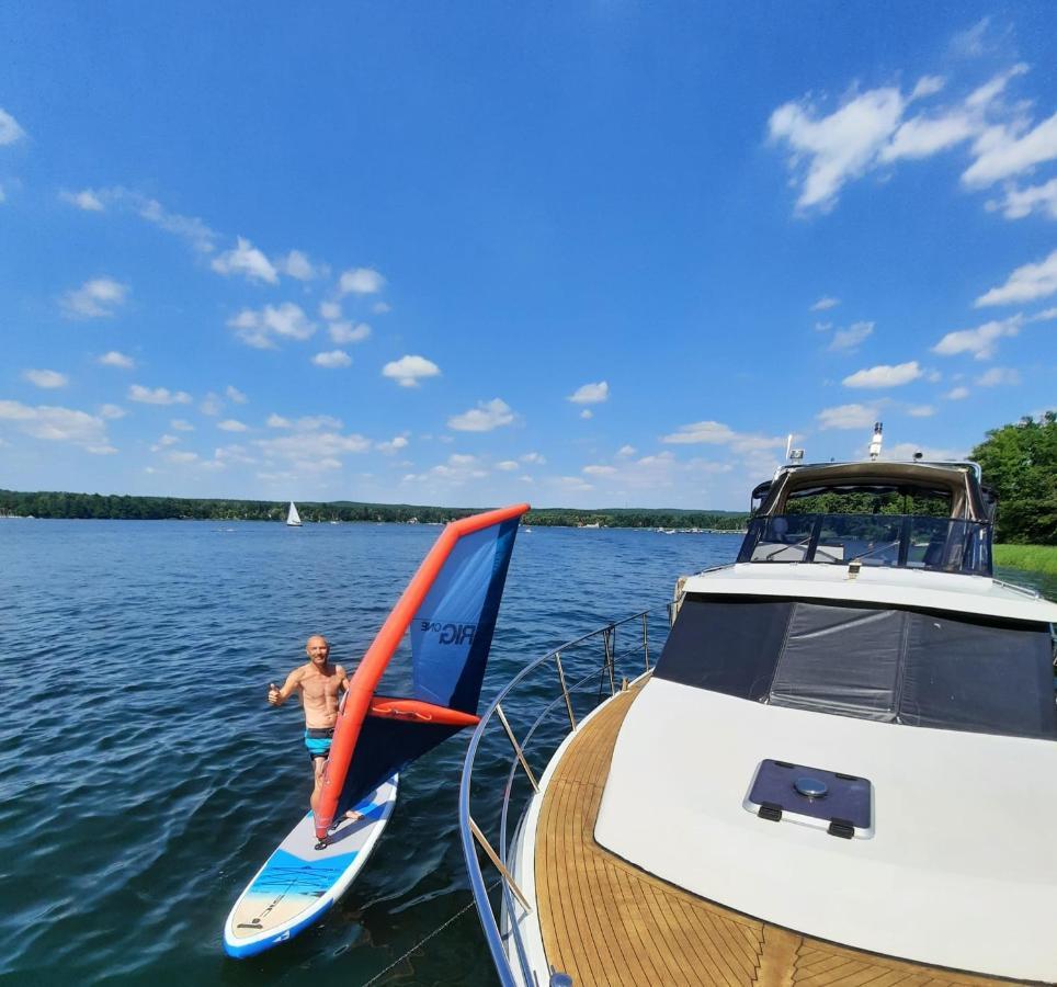Luxusurlaub Auf Der Amavida Yacht / Scharmuetzelsee Bad Saarow Luaran gambar
